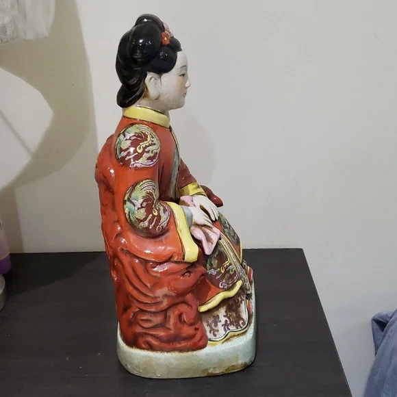 Chinese Porcelain Empress C. 1900, H 15''  - Picture 12 of 12